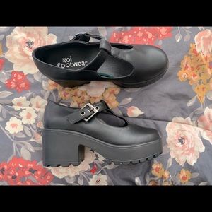 KOI FOOTWEAR PLATFORM MARY JANE